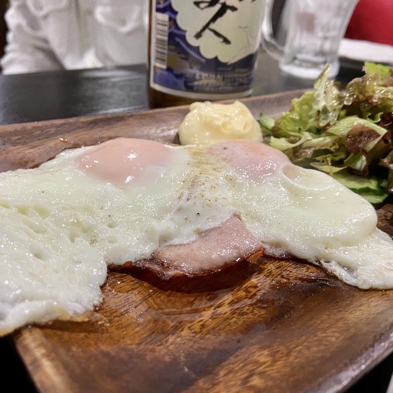 ハムエッグ(山)