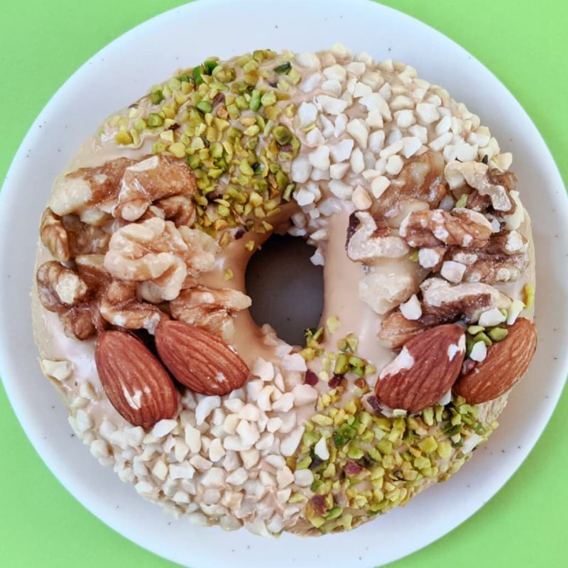 4種のナッツ(SIUNAUSberry（シウナスベリー）)