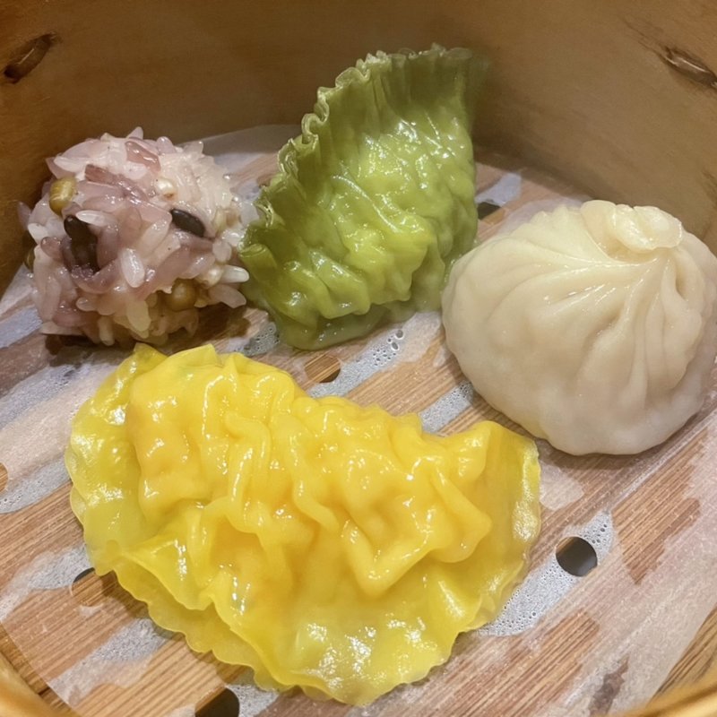小龍包入り！おすすめ蒸し点心盛合わせ（4種）(なかの中華！Sai)