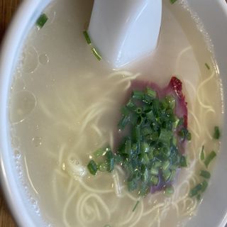 日本麺とチャーハン(香港麺　新記 四谷三丁目店 )