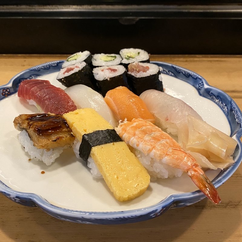 にぎり寿司(滝寿司 )