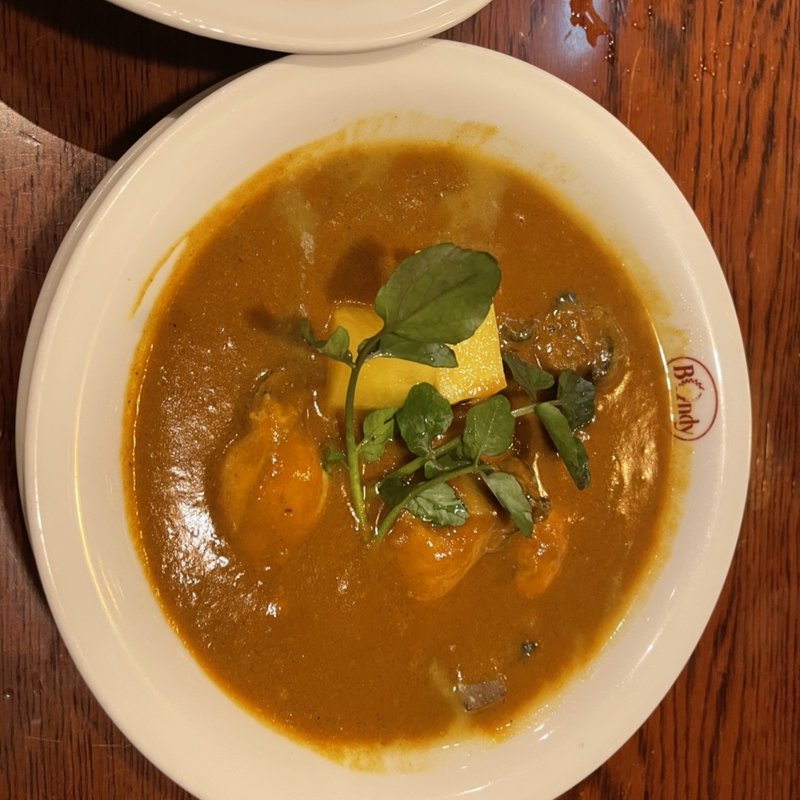 牡蠣カレー(ボンディ 神保町本店 （Bondy）)