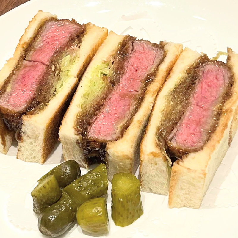 ビーフカツサンド(目白 旬香亭(シュンコウテイ))