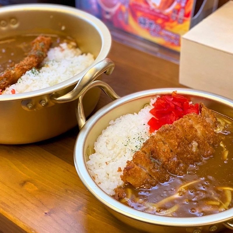 勝利のカレーライス（トッピング2個）(カレーしか勝たん 総本店)