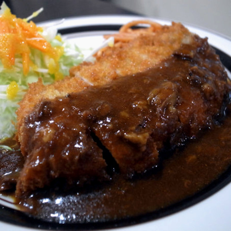 ポークカツレツ（デミソース）(Kitchen E&M)