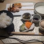 鶏すき焼串と玉子かけご飯(焼鳥カッポウ 鳥耀)