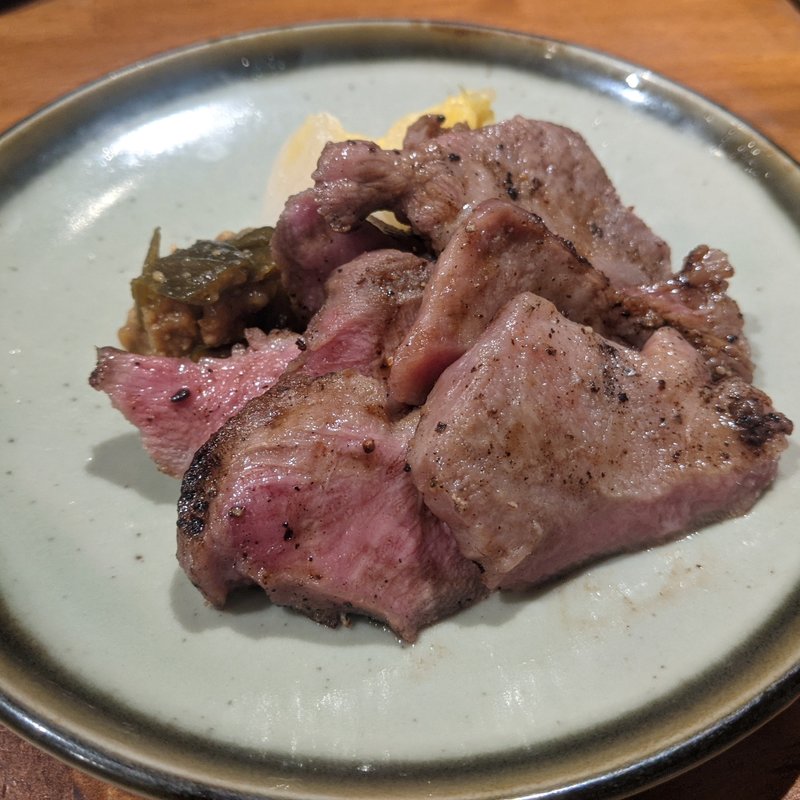 仔牛の牛タン(大宮牛タンいろ葉)