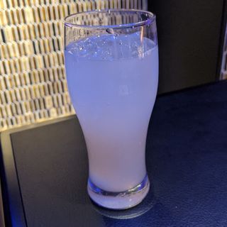 自家製ジンジャーサワー(上等焼肉ひらく 歌舞伎町店)