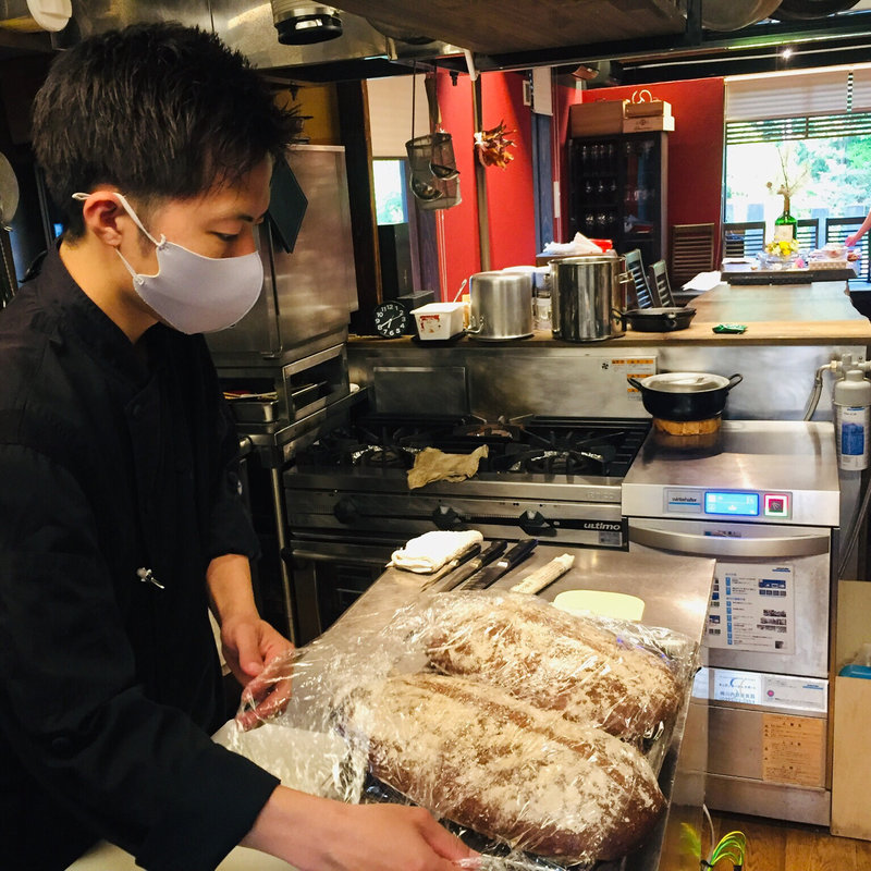 自家製カンパーニュ(NO NAME )