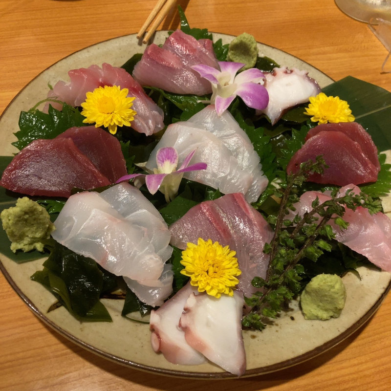 刺身盛り合わせ(小紋)