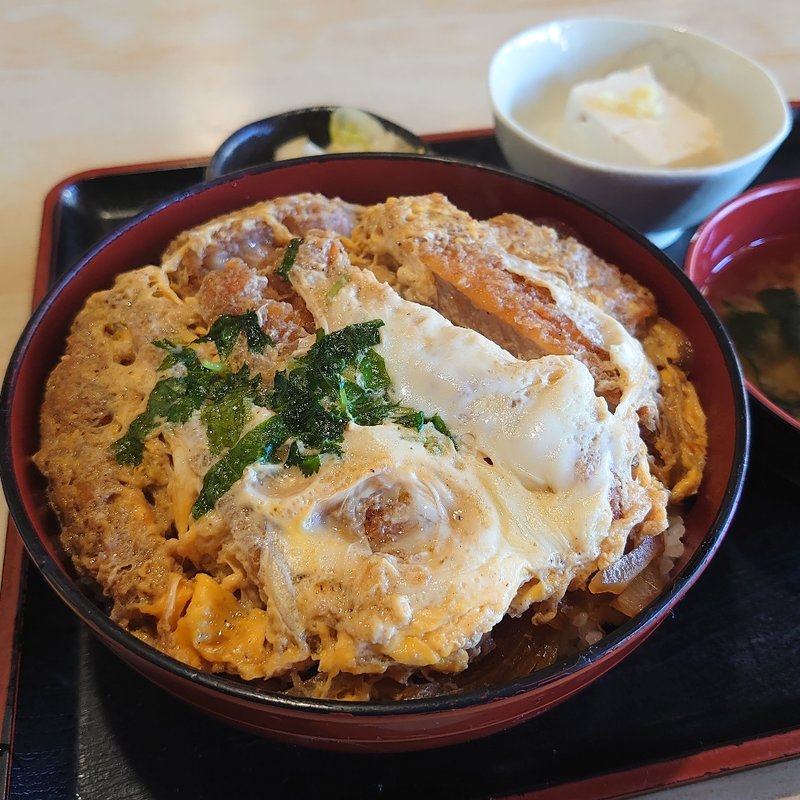 上カツ丼(あたりや食堂 （あたりやしょくどう）)