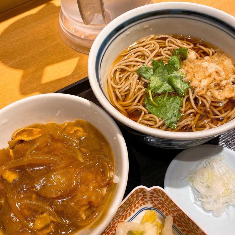カレー丼とそば(吉祥庵 ららぽーと豊洲店)