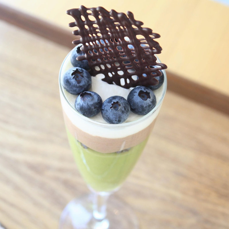 アボガドムースパフェ(麻布野菜菓子 )