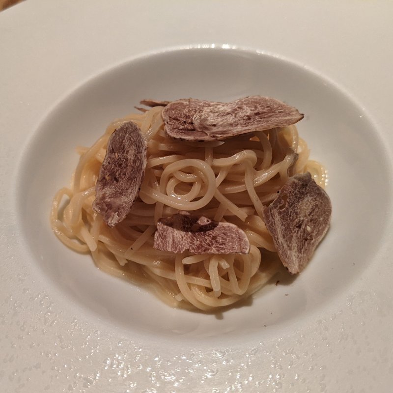 白トリュフのパスタ(sio)