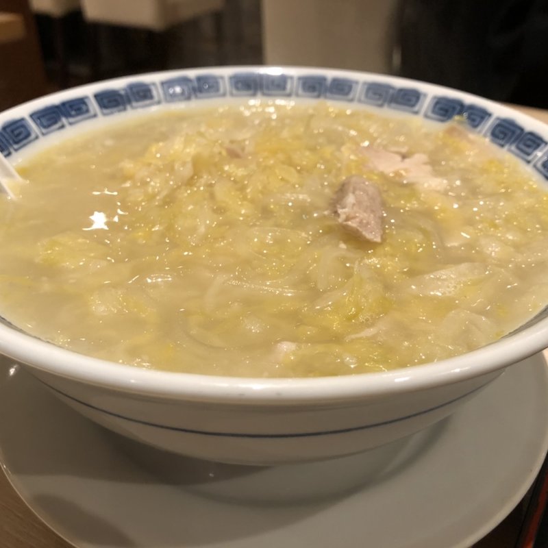 酢白菜と豚ばら肉のスープ(廣聚隆)