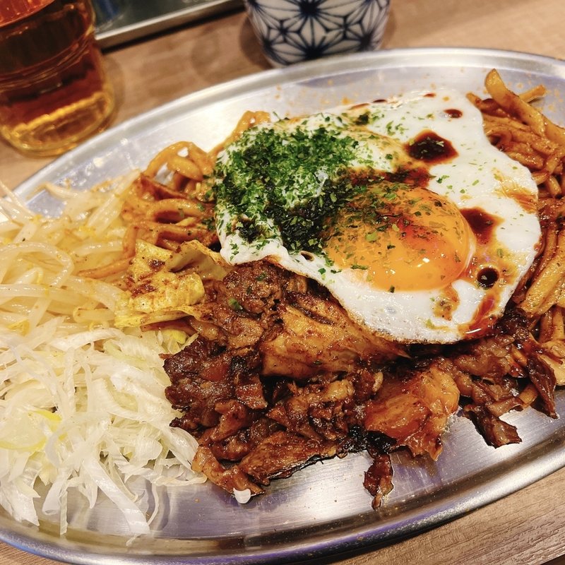 さぼり名物牛すじ焼きそば(やきそば専門 さぼり)