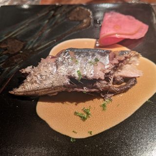 新秋刀魚のコンフィ(ヴィネリア セコンド イル グスト)