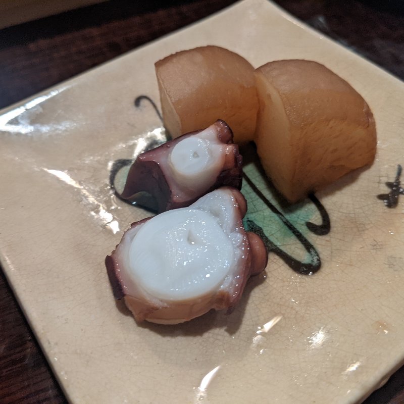 真蛸のやわらか煮(鮨 波づき)