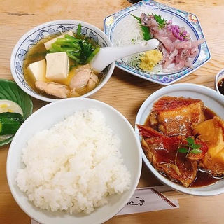 昼の選べる定食(三州屋)