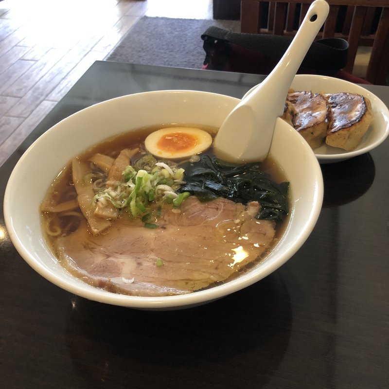醤油ラーメン(中華料理 幸楽)