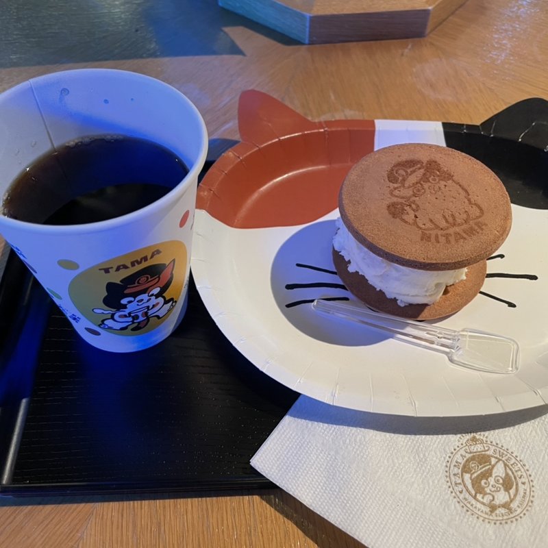 ジェラートサンドセット(たまカフェ )