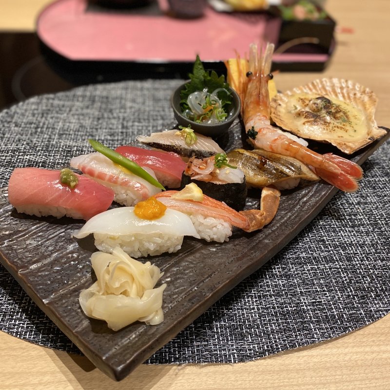 旬の極み握り(三代目ふらり寿司&お台所ふらり 春日井店)