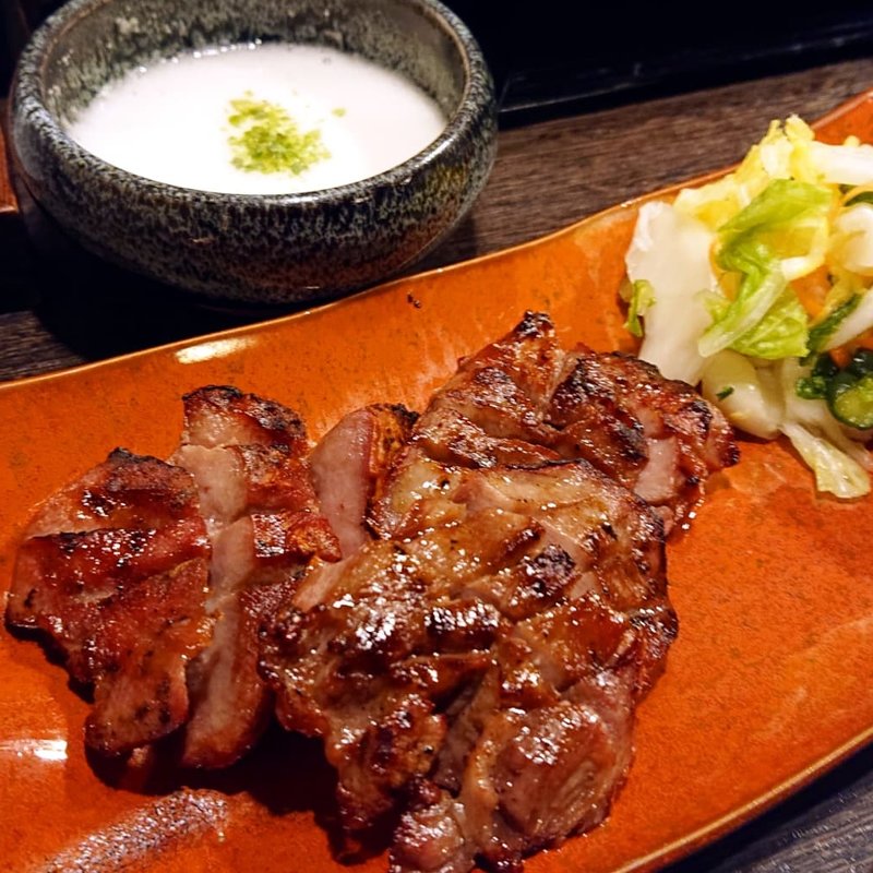 仙台とんたん定食(炭焼牛たん 東山 福岡天神店 )