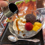 クリームあんみつ(お食事処うれし野)