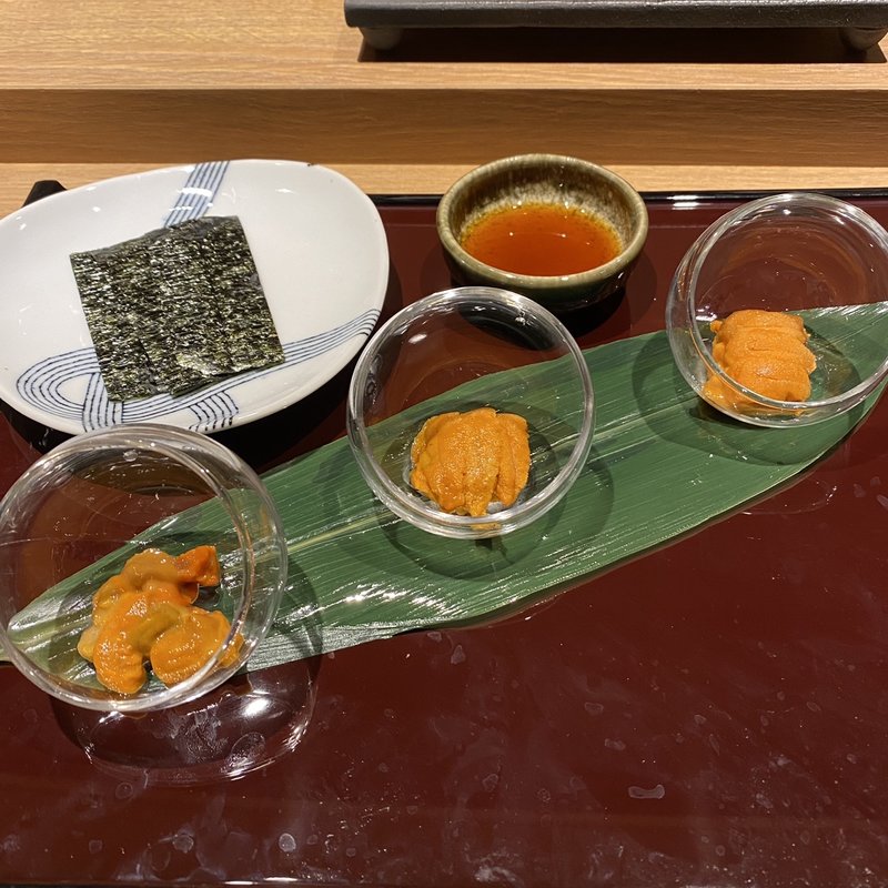 雲丹食べ比べ(鮨 青梅 北新地)