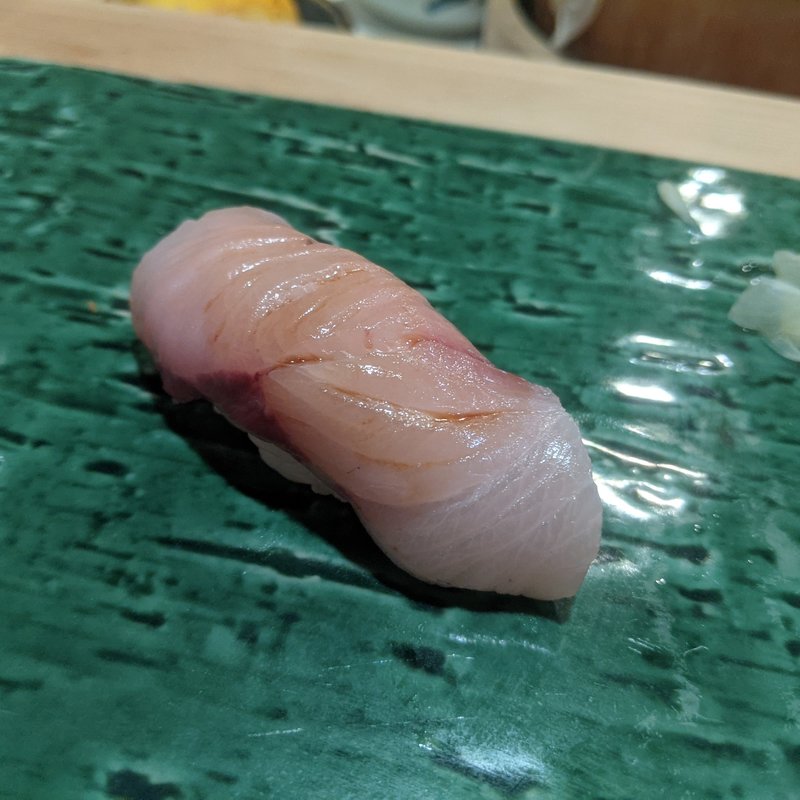 寒ブリ(鮨 波づき)