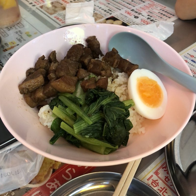 ルーロン飯(ダパイダン105 三軒茶屋店)