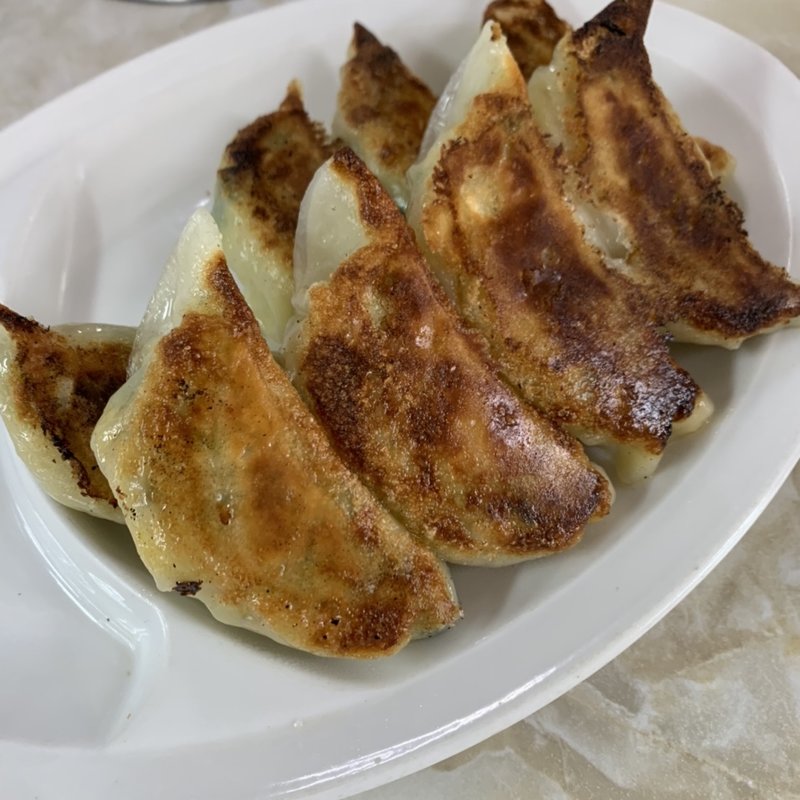 ぎょうざ(あじ平 長柄店)