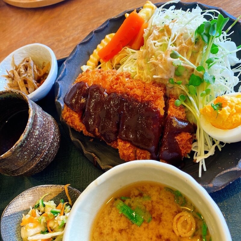 日替わり定食（とんかつ定食）(お食事処 としぶん )