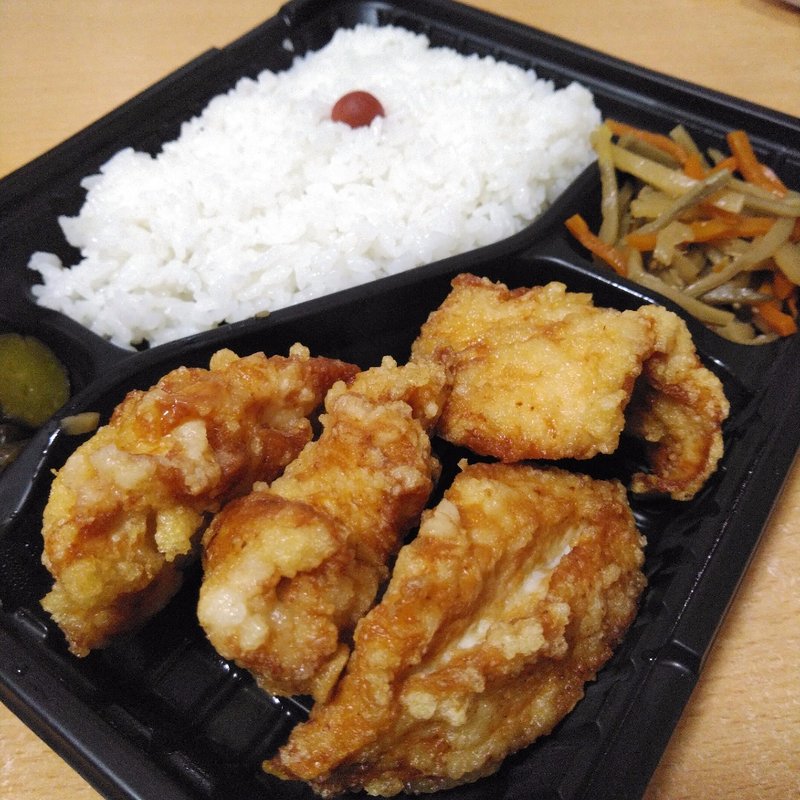 銀のむね肉弁当(からあげ 金と銀　一関インター店)