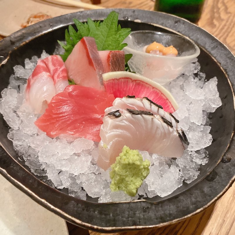 刺身盛り合わせ(ごはんや一芯 神戸 )