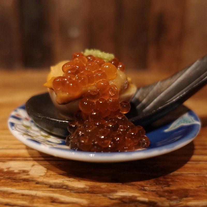ウニイクラオンザ煮玉子(立呑み とだか)