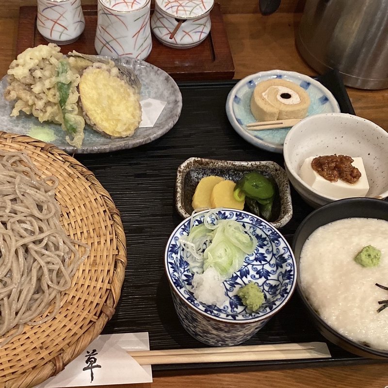 舞茸 野菜天ぷら そば とろろご飯付き(吉草 (きっそう)大宮本店)