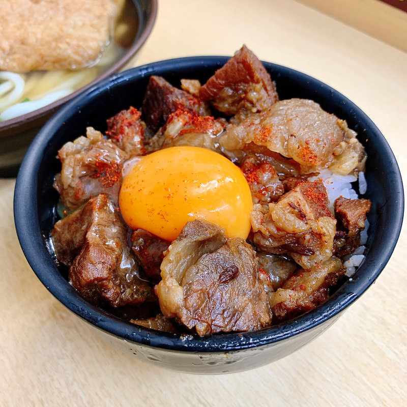 ミニすじ丼(天六うどん)