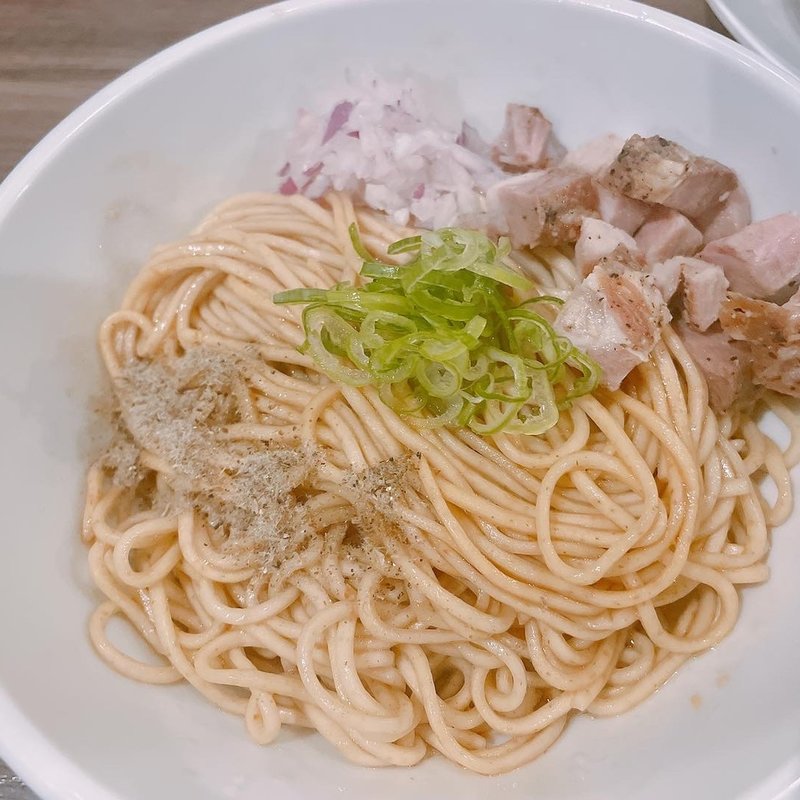 あえ玉(自家製麺 鶏冠 （トサカ）)