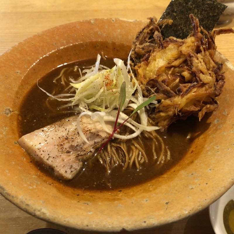 和出汁シーフードカレーらーめん(やまなからーめん)