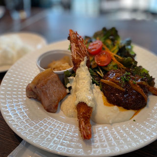 大人のミックスランチ(自然派ワイン ブラッスリー ブー 梅田店)