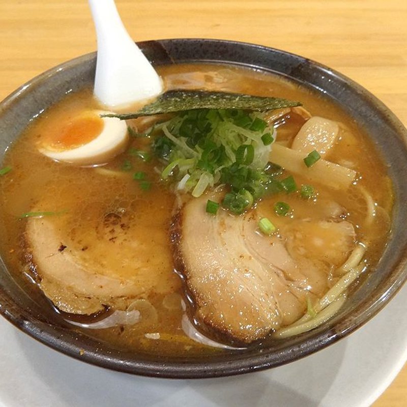 極みらーめん(らぁめん屋 MAREN（まぁれん）)