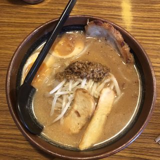 北海道味噌ラーメン+煮卵+チャーシュー1枚(麺場 彰膳 春日本店)