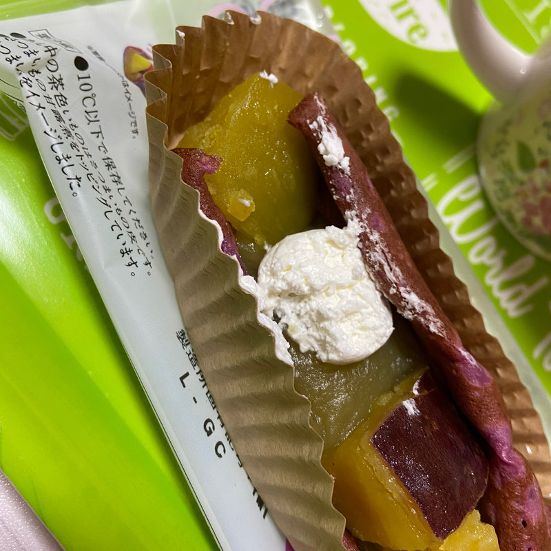 まるでお芋みたいなスイートポテト(ローソン 上田小島店)