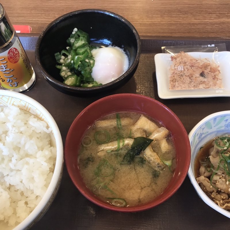 豚まぜのっけ朝定食(すき家 花小金井駅北口店 )