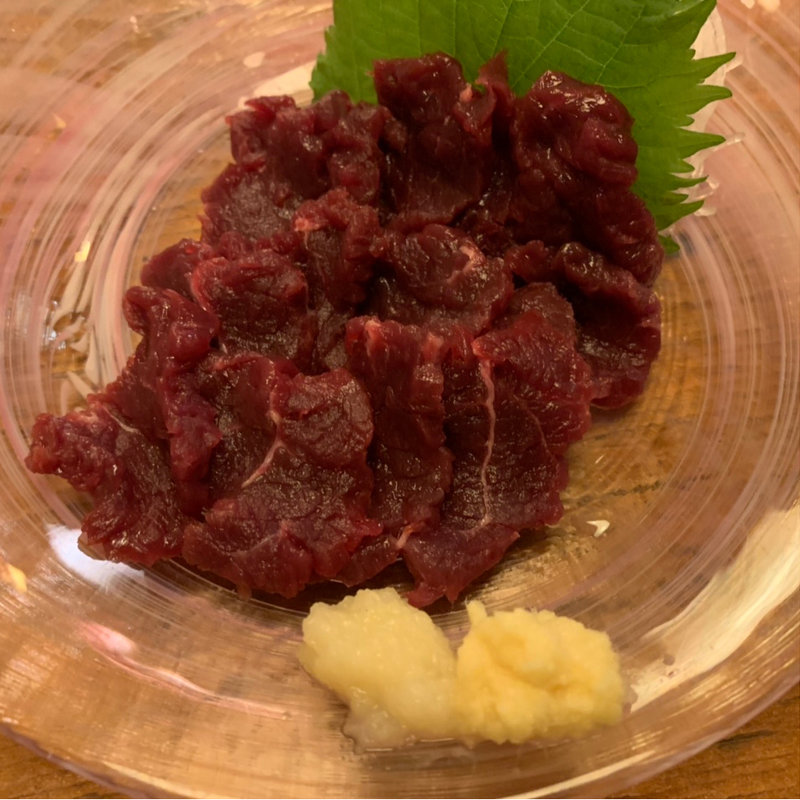 カンガルー刺し(炭火焼　鳥うお )