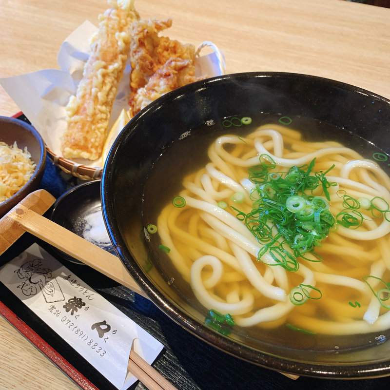 とりちくわ天うどん(手造りうどん 楽々 （らくらく）)