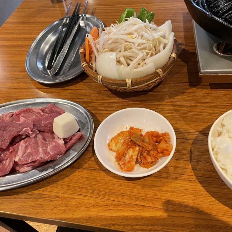 ジンギスカン Bランチ(ジンギスカン 神保町 マカン)