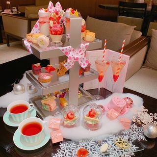 Christmas pink afternoon tea (ANAクラウンプラザホテル大阪)