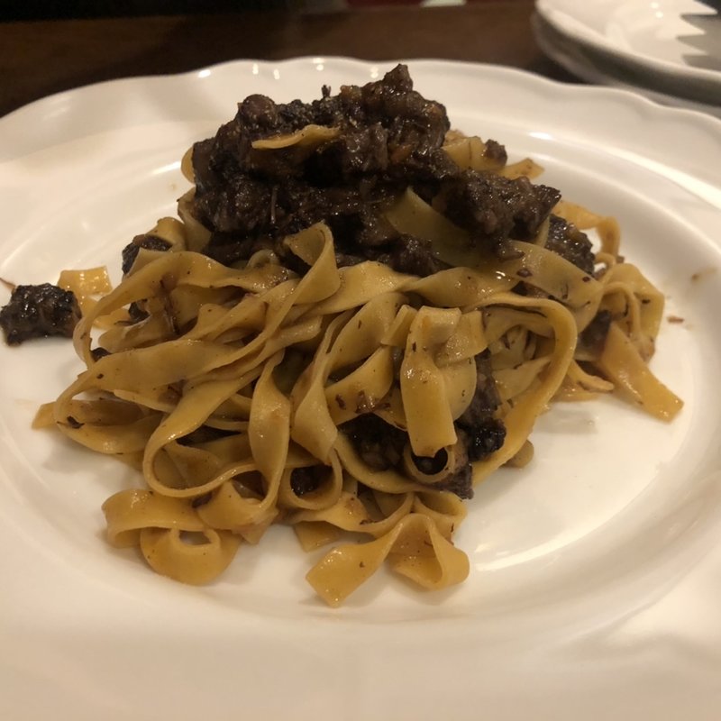 漢方和牛の赤ワイン煮込み 手打ちタリアテッレ(トラットリア ダ ゴイーノ （TRATTORIA Da GOINO）)
